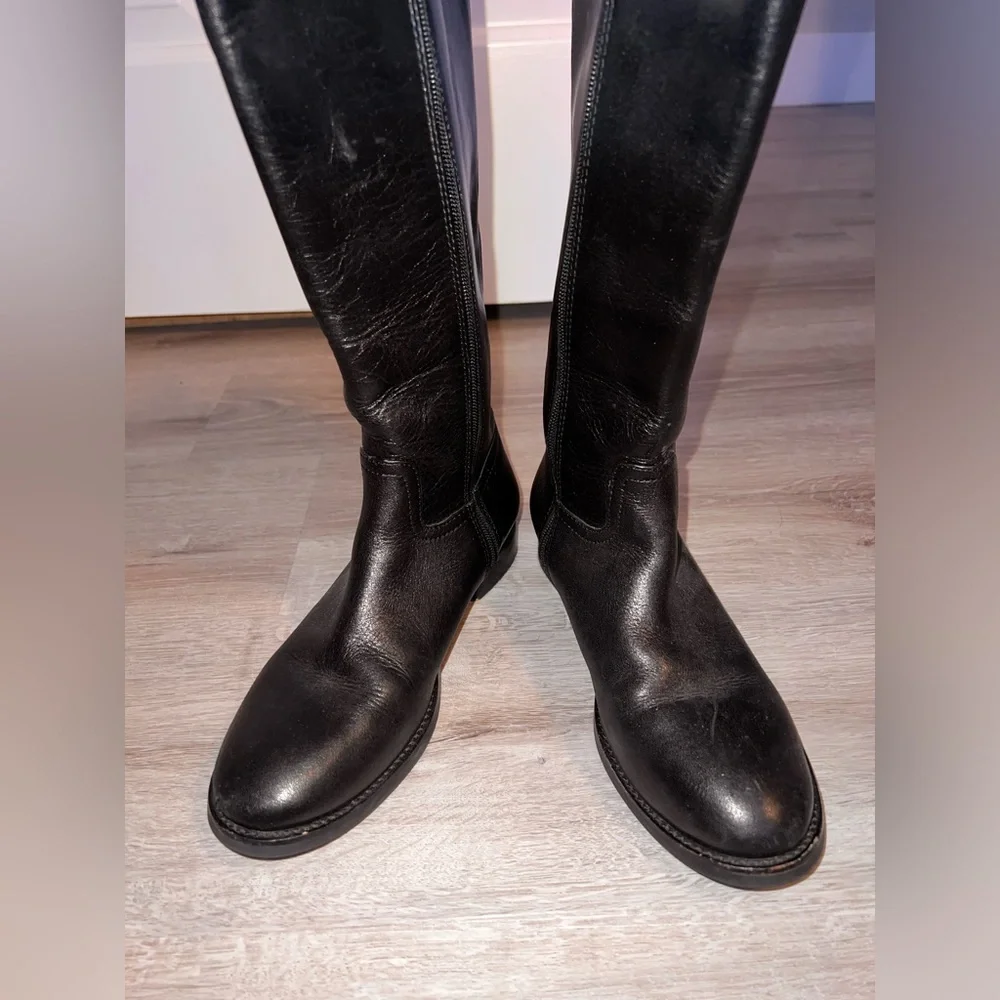 Tory Burch Kiernan Black Ridding Leather Boots size 6